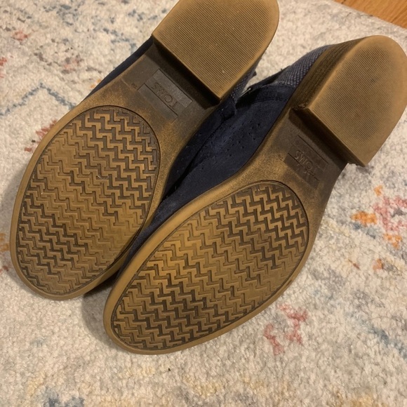 TOMS Blue Suede Booties - Picture 3 of 8